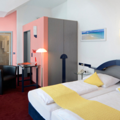 Отель Kastens Hotel Германия, Дюссельдорф - 2 отзыва об отеле, цены и фото номеров - забронировать отель Kastens Hotel онлайн сейф в номере