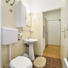 Apartment Schlosser in Zagreb, Croatia from 131$, photos, reviews - zenhotels.com bathroom photo 2
