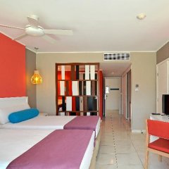 Отель Grand Aston Cayo Las Brujas Beach Resort & Spa Куба, Кайо Лас-Брухас - отзывы, цены и фото номеров - забронировать отель Grand Aston Cayo Las Brujas Beach Resort & Spa онлайн комната для гостей фото 4