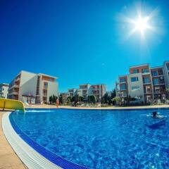 Отель Nessebar Fort Club Солнечный берег бассейн