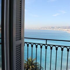 Отель Hôtel Suisse Франция, Ницца - отзывы, цены и фото номеров - забронировать отель Hôtel Suisse онлайн