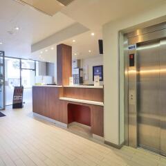 Отель Campanile Paris Ouest - Pte de Champerret Levallois интерьер отеля