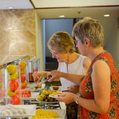 Отель Conifer Boutique Hotel Вьетнам, Ханой - отзывы, цены и фото номеров - забронировать отель Conifer Boutique Hotel онлайн с домашними животными