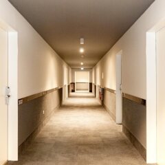 Отель a&o Berlin Mitte Германия, Берлин - 4 отзыва об отеле, цены и фото номеров - забронировать отель a&o Berlin Mitte онлайн интерьер отеля фото 2
