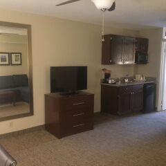 Отель Comfort Inn & Suites Little Rock Airport США, Литл-Рок - отзывы, цены и фото номеров - забронировать отель Comfort Inn & Suites Little Rock Airport онлайн удобства в номере фото 2