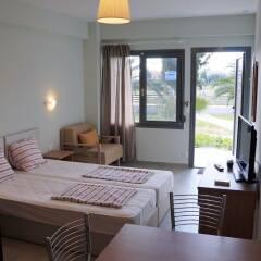 Апартаменты Alexanika Apartments комната для гостей