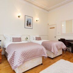 Отель Veeve - Al Fresco Dream Лондон комната для гостей фото 4