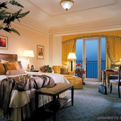 Four Seasons Hotel Doha in Doha, Qatar from 430$, photos, reviews - zenhotels.com guestroom
