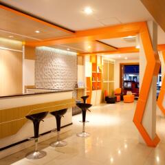 Chill Patong Hotel интерьер отеля