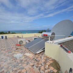 Отель Dukes Hideaway, Silver Sands 6BR пляж фото 2