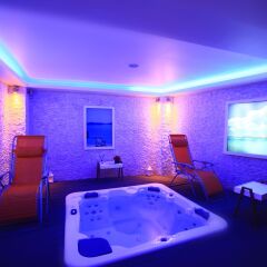 Molton Beyoglu MLS Hotel Турция, Стамбул - отзывы, цены и фото номеров - забронировать отель Molton Beyoglu MLS Hotel онлайн бассейн фото 2
