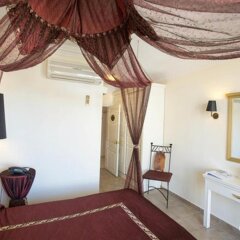 Conny's Boutique Hotel - Adults Only комната для гостей фото 2