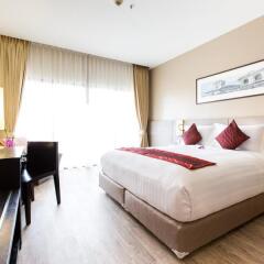 Отель Deevana Plaza Phuket 4* Номер Делюкс с различными типами кроватей фото 4