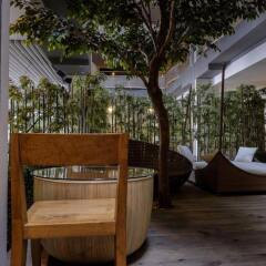 Brighton Hotel & Residence Бангкок балкон
