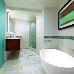 Отель The Westin Bonaventure Hotel & Suites США, Лос-Анджелес - отзывы, цены и фото номеров - забронировать отель The Westin Bonaventure Hotel & Suites онлайн ванная фото 2