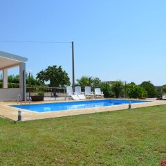 Отель Villa With 2 Bedrooms in Floridia, With Private Pool, Enclosed Garden and Wifi - 12 km From the Beach Италия, Флорида - отзывы, цены и фото номеров - забронировать отель Villa With 2 Bedrooms in Floridia, With Private Pool, Enclosed Garden and Wifi - 12 km From the Beach онлайн бассейн
