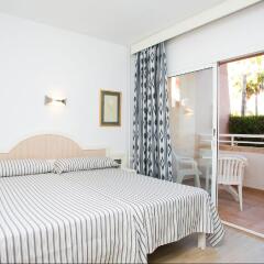 Отель Aparthotel Cabau Aquasol комната для гостей фото 3
