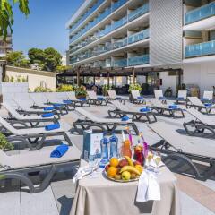 Отель 4R Hotel Playa Margarita Испания, Салоу - отзывы, цены и фото номеров - забронировать отель 4R Hotel Playa Margarita онлайн парковка