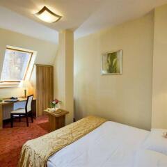 Отель Patio Hotel Польша, Вроцлав - отзывы, цены и фото номеров - забронировать отель Patio Hotel онлайн комната для гостей фото 5