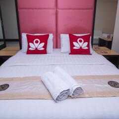Отель Zen Rooms Surasak 1 Бангкок комната для гостей фото 2