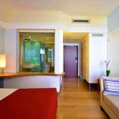 Pestana Dom João II Hotel Beach & Golf Resort сейф в номере
