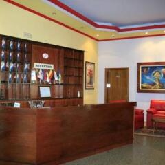 Отель Ylli i Detit Hotel Албания, Дуррес - отзывы, цены и фото номеров - забронировать отель Ylli i Detit Hotel онлайн интерьер отеля фото 3