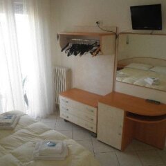 Hotel Prestige Римини удобства в номере