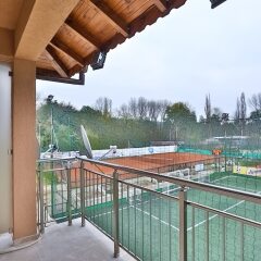 Hotel Champion Казанлак балкон