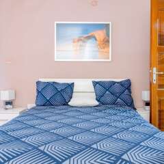 Апартаменты Luxury 3BR Apartment by the Sea, Prime Location Буджибба комната для гостей фото 3