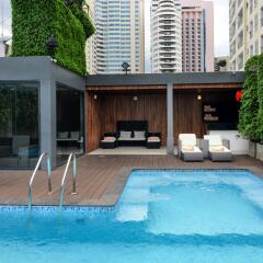 Отель Aspira Grand Regency Sukhumvit 22 Таиланд, Бангкок - отзывы, цены и фото номеров - забронировать отель Aspira Grand Regency Sukhumvit 22 онлайн бассейн фото 3