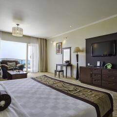 Отель Sea Links Beach Hotel Вьетнам, Фантхьет - 4 отзыва об отеле, цены и фото номеров - забронировать отель Sea Links Beach Hotel онлайн удобства в номере фото 2