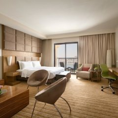 Traders Hotel, Qaryat Al Beri in Abu Dhabi, United Arab Emirates from 168$, photos, reviews - zenhotels.com guestroom photo 4