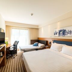 Отель Hampton By Hilton Gdansk Airport Польша, Гданьск - 1 отзыв об отеле, цены и фото номеров - забронировать отель Hampton By Hilton Gdansk Airport онлайн комната для гостей фото 2