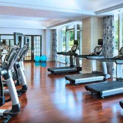The Azure Qiantang,a Luxury Collection Hotel,Hangzhou фитнесс-зал фото 4