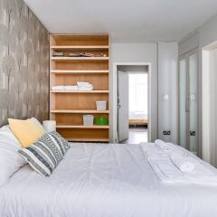Отель Next to Euston! Perfect 2 bed in Central London Лондон сауна