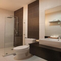 Отель Orion Hotel Филиппины, Манила - 1 отзыв об отеле, цены и фото номеров - забронировать отель Orion Hotel онлайн ванная фото 2