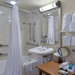 Отель Hilton Minneapolis- St. Paul Airport Блумингтон ванная