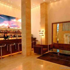 Отель Alassia Hotel Греция, Афины - 1 отзыв об отеле, цены и фото номеров - забронировать отель Alassia Hotel онлайн гостиничный бар