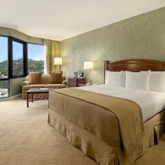 Отель Hilton Universal City Лос-Анджелес комната для гостей
