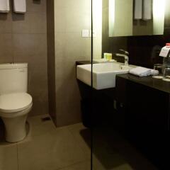 Отель Swiss-Belinn Legian ванная