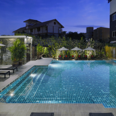 Signature Pattaya Hotel бассейн