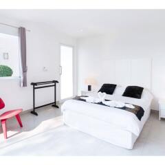 Отель Baan Saint Tropez Villas Kata Beach комната для гостей фото 3