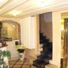 Отель Locanda Ovidius Италия, Венеция - 1 отзыв об отеле, цены и фото номеров - забронировать отель Locanda Ovidius онлайн интерьер отеля фото 2