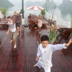 Отель Glory Premium Cruises