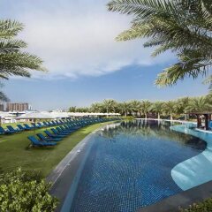 Отель Rixos The Palm Dubai ОАЭ, Дубай - 13 отзывов об отеле, цены и фото номеров - забронировать отель Rixos The Palm Dubai онлайн бассейн фото 2
