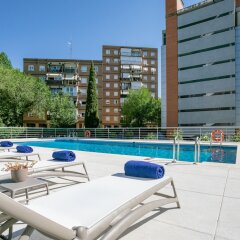 Отель Sercotel Madrid Aeropuerto Мадрид бассейн