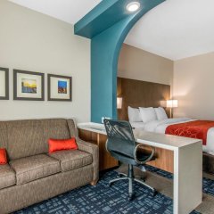 Comfort Suites Fort Lauderdale Airport & Cruise Port in Dania Beach, United States of America from 160$, photos, reviews - zenhotels.com guestroom