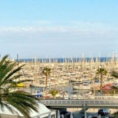 Отель Hilton Barcelona пляж фото 2