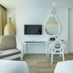Отель Anajak Bangkok Hotel Таиланд, Бангкок - 3 отзыва об отеле, цены и фото номеров - забронировать отель Anajak Bangkok Hotel онлайн удобства в номере