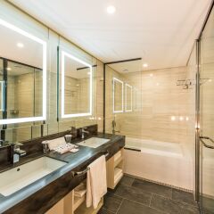 Отель ENA Suite Hotel Namdaemun Южная Корея, Сеул - отзывы, цены и фото номеров - забронировать отель ENA Suite Hotel Namdaemun онлайн ванная
